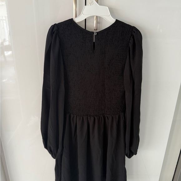Molly Bracken Black Textured Dress - Picture 2 of 9